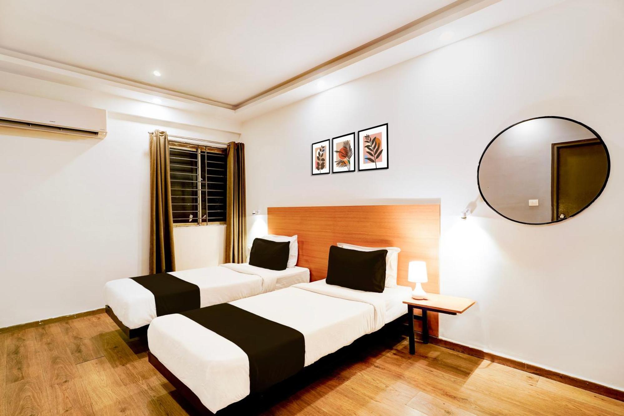 Super Townhouse Jayanagar Hotel Bangalore Bagian luar foto
