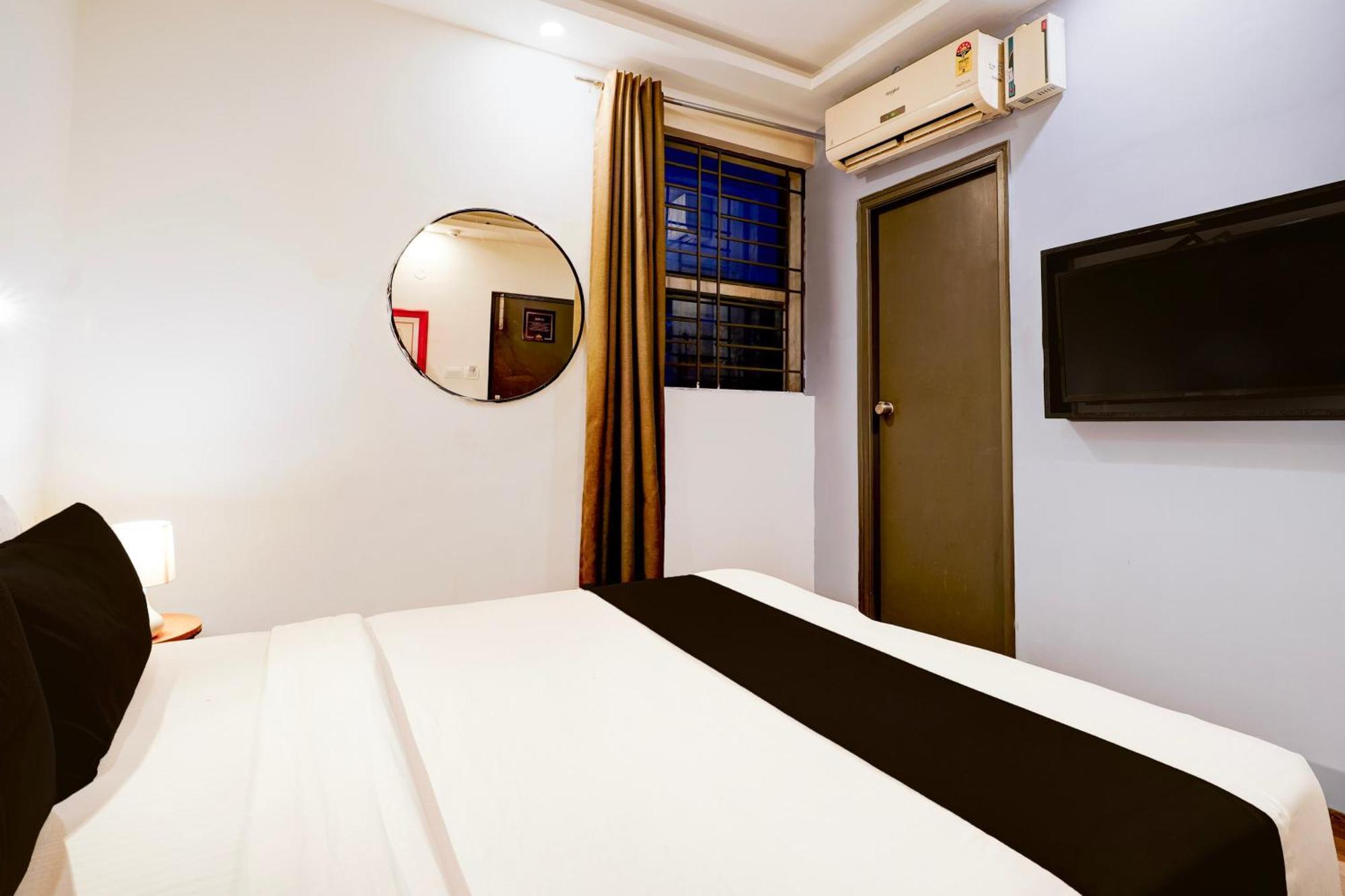 Super Townhouse Jayanagar Hotel Bangalore Bagian luar foto