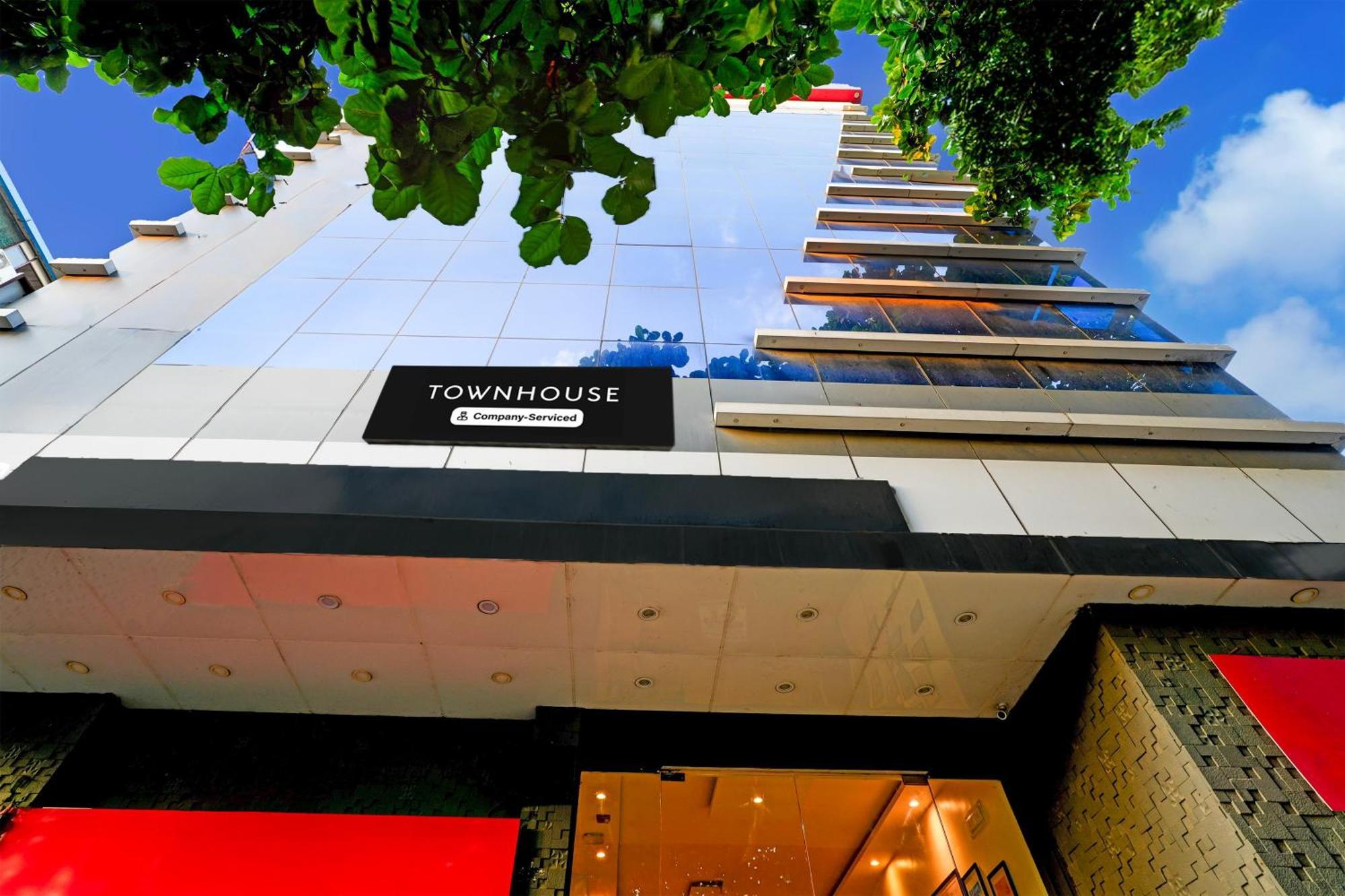 Super Townhouse Jayanagar Hotel Bangalore Bagian luar foto